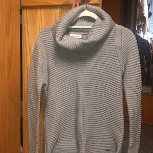 Gorgeous Calvin Klein sweater worn NEVER !